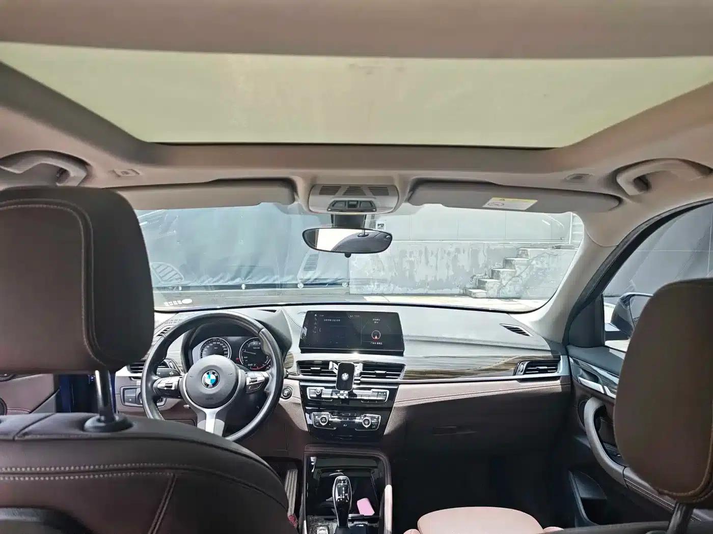 BMW X1 2020 xDrive25Li Premium — миниатюра 16