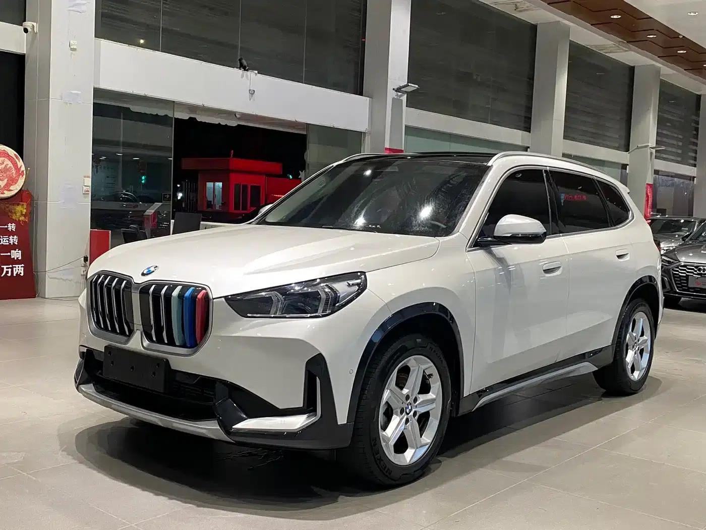 2023 BMW X1 sDrive20Li X Design Package — миниатюра 1