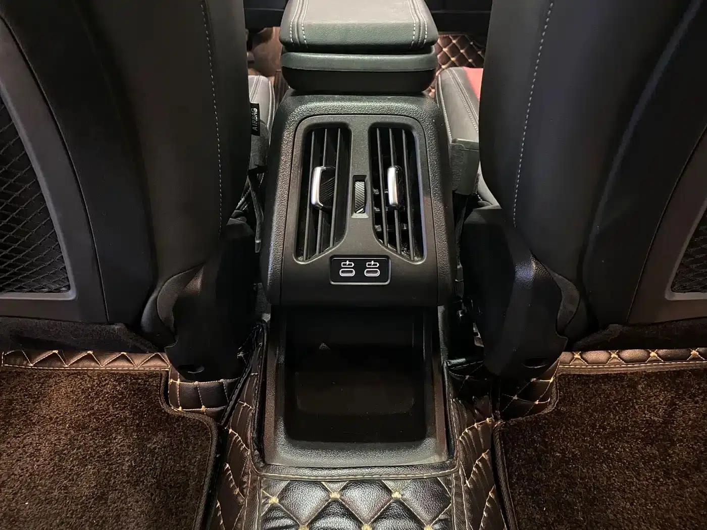 2023 BMW X1 sDrive20Li X Design Package — миниатюра 18
