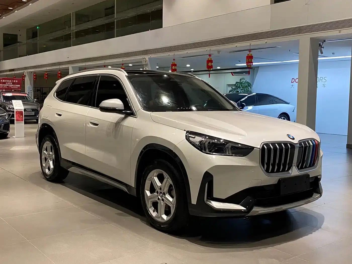 2023 BMW X1 sDrive20Li X Design Package — миниатюра 3