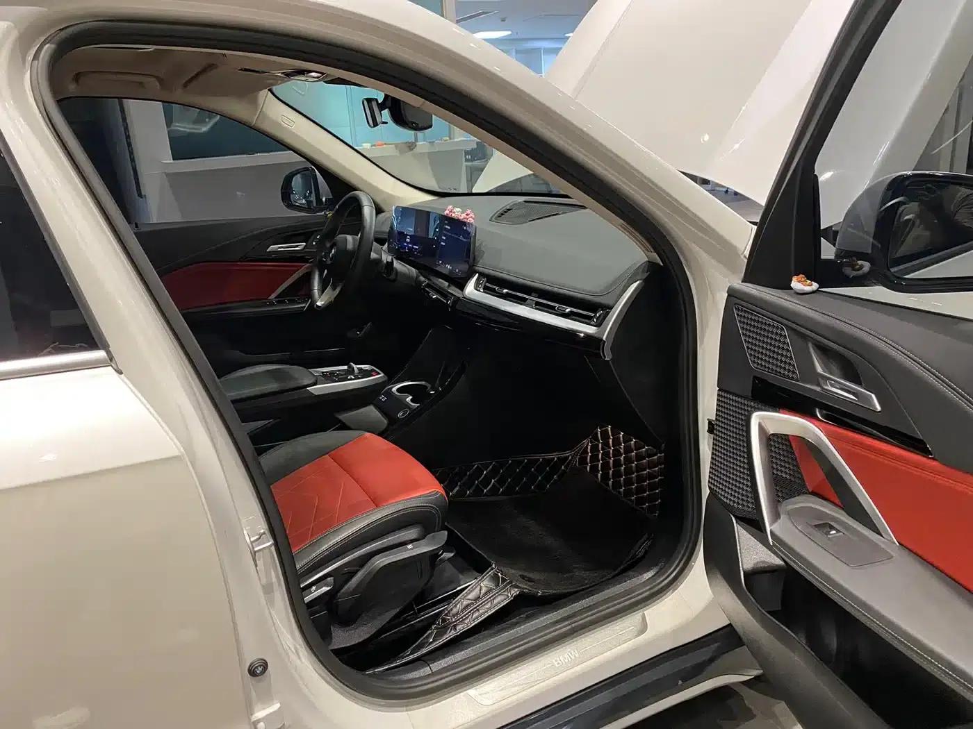 2023 BMW X1 sDrive20Li X Design Package — миниатюра 9