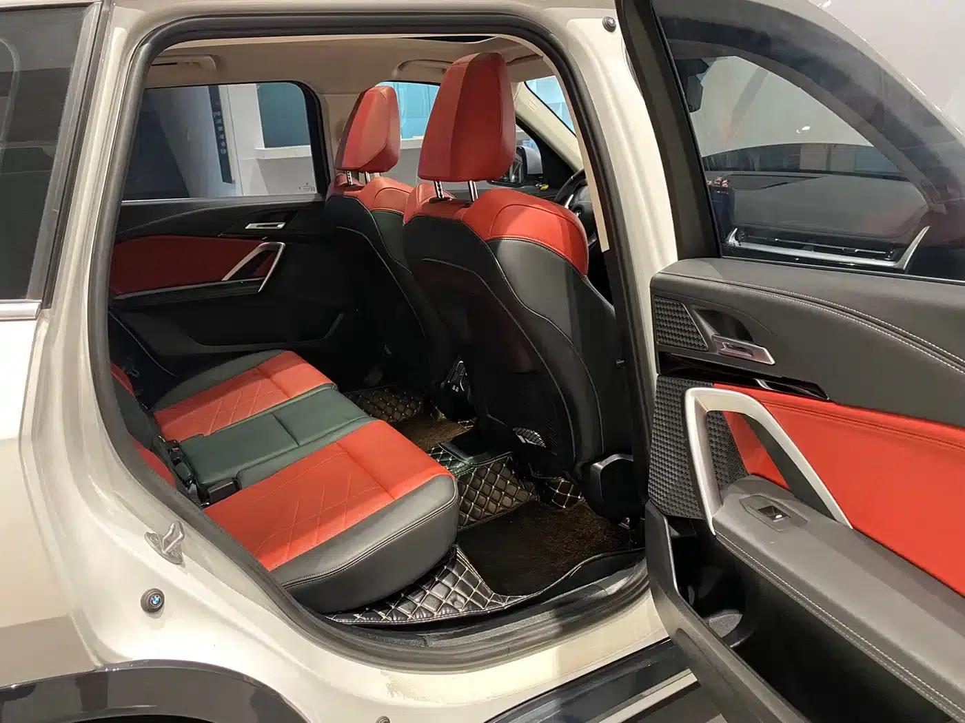 2023 BMW X1 sDrive20Li X Design Package — миниатюра 10