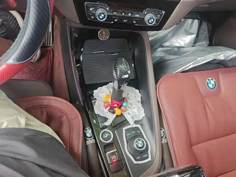 BMW X1 2019 sDrive18Li Premium — миниатюра 16