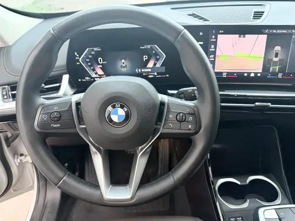 2023 BMW X1 sDrive20Li X Design Package — миниатюра 4