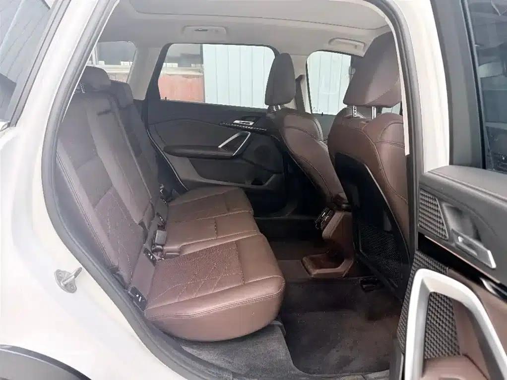 2023 BMW X1 sDrive20Li X Design Package — миниатюра 7