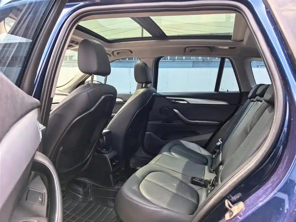 BMW X1 2016 sDrive18Li Premium — миниатюра 8