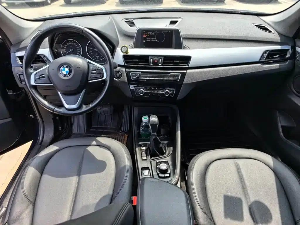 BMW X1 2016 sDrive18Li Premium — миниатюра 9