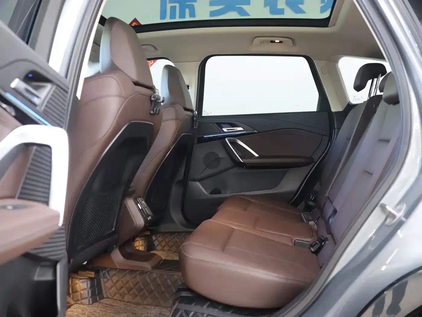2023 BMW X1 sDrive20Li X Design Package — миниатюра 9