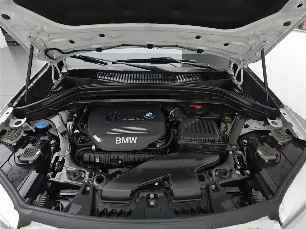 BMW X1 2018 xDrive20Li Premium — миниатюра 6