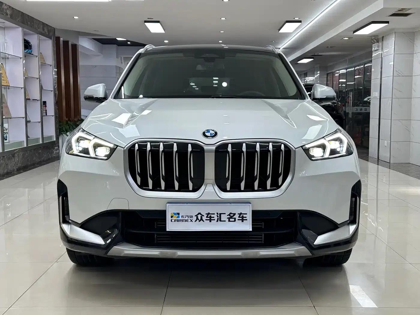 2024 BMW X1 sDrive25Li X Design Package — миниатюра 2