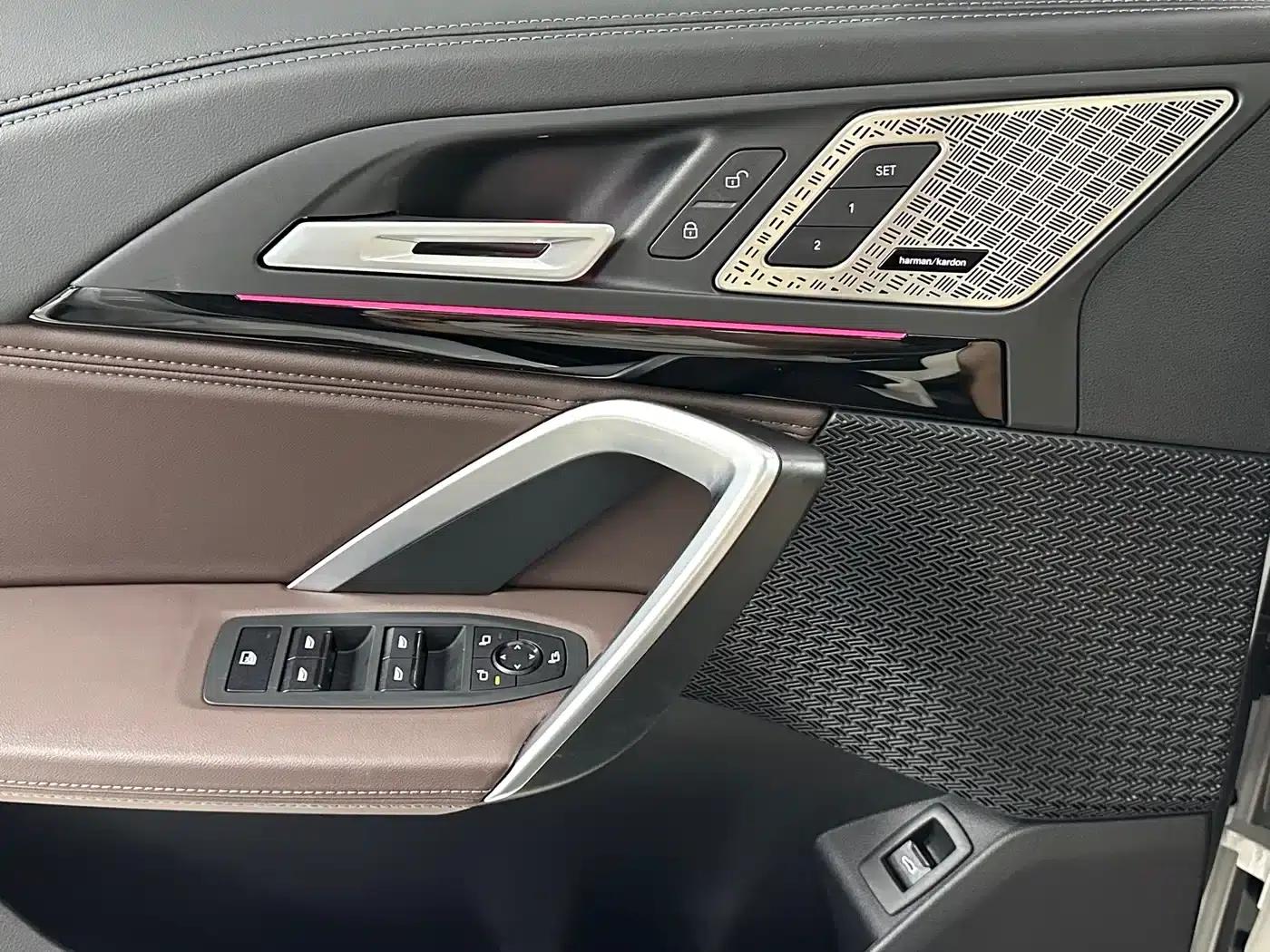 2024 BMW X1 sDrive25Li X Design Package — миниатюра 23