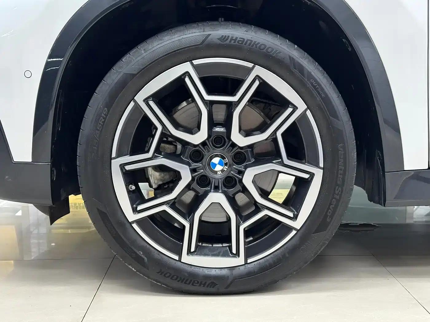 2024 BMW X1 sDrive25Li X Design Package — миниатюра 25