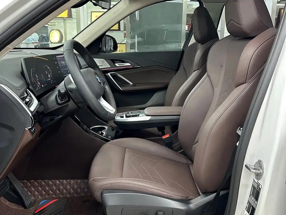 2024 BMW X1 sDrive25Li X Design Package — миниатюра 9