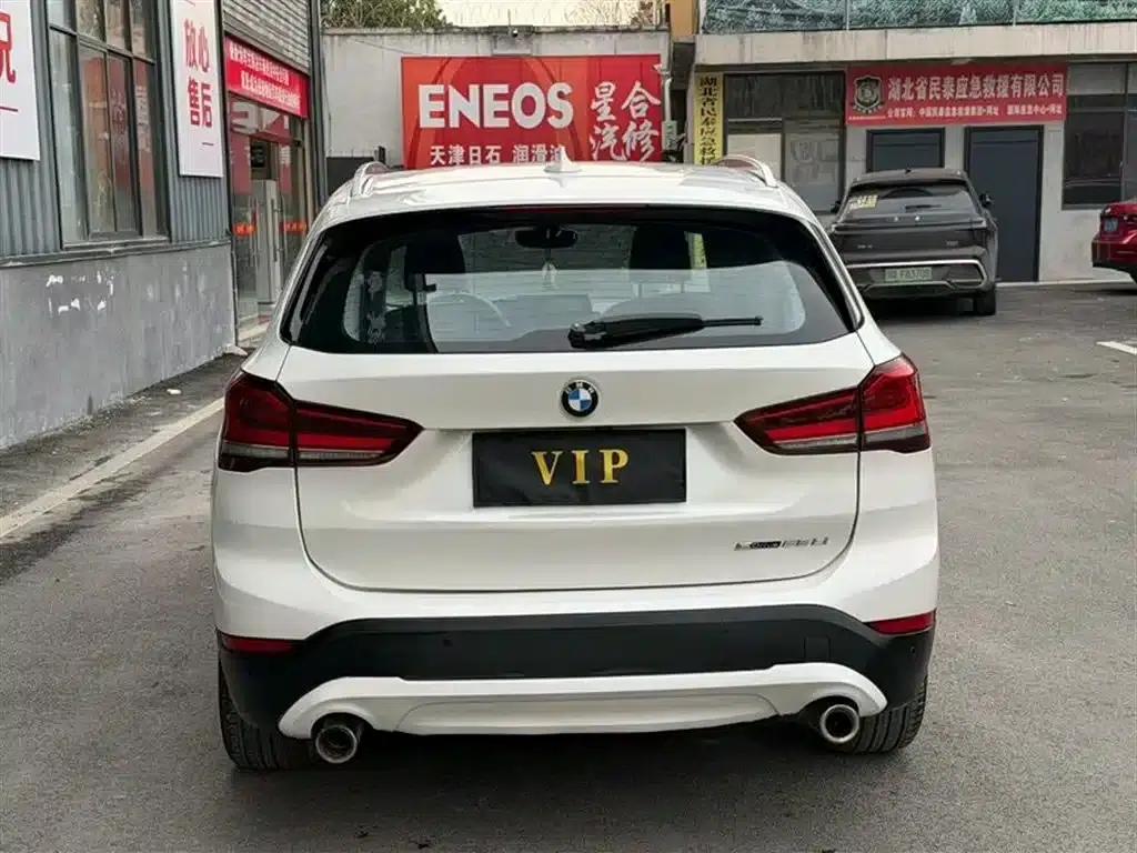 BMW X1 2021 Facelift sDrive25Li Leading Edition — миниатюра 4
