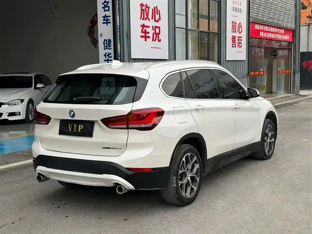 BMW X1 2021 Facelift sDrive25Li Leading Edition — миниатюра 5