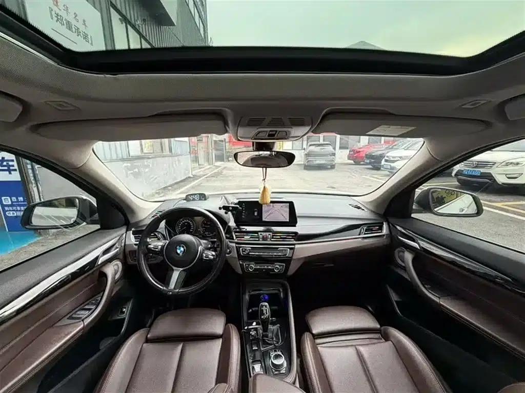 BMW X1 2021 Facelift sDrive25Li Leading Edition — миниатюра 9