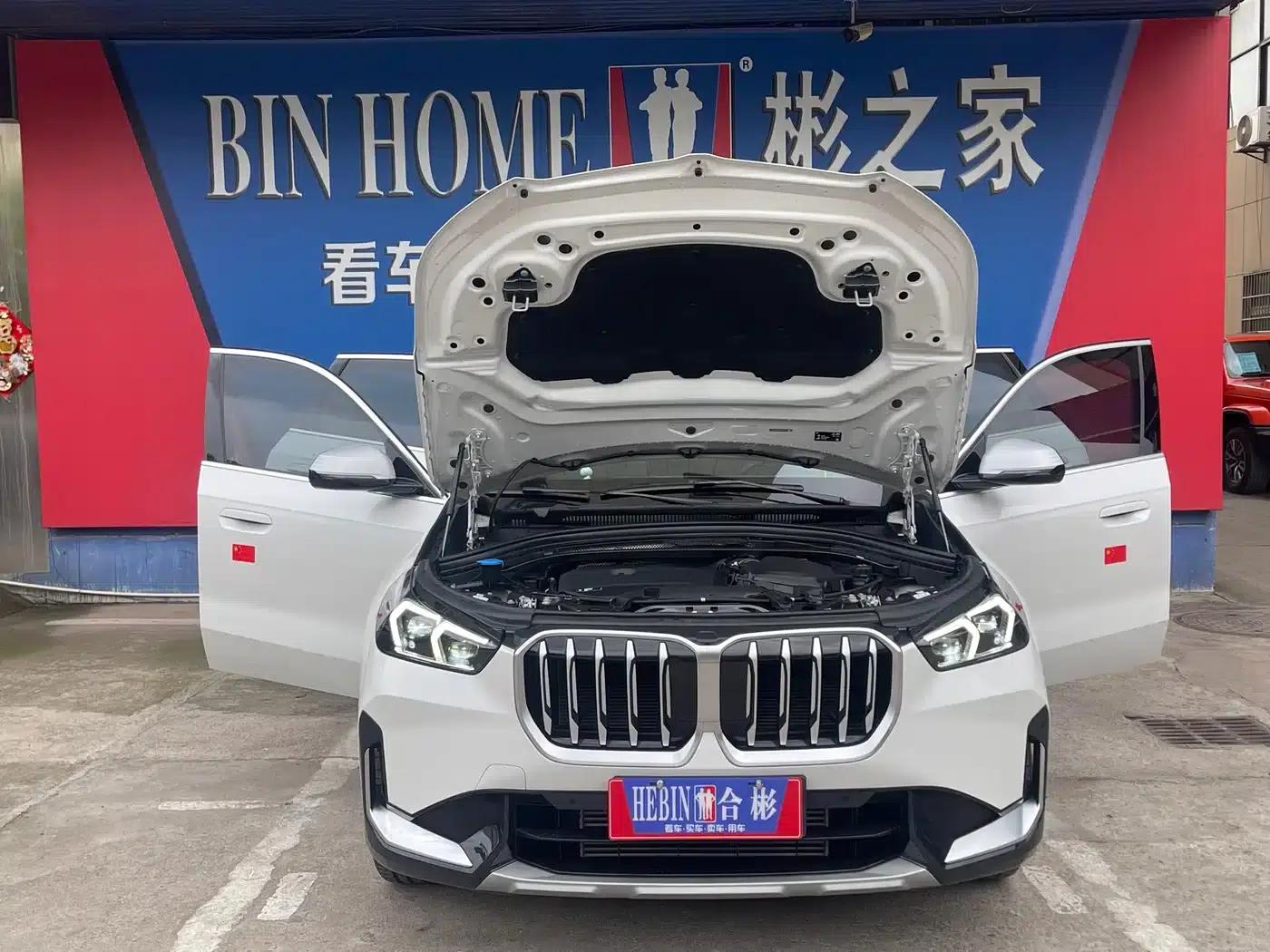 2024 BMW X1 sDrive25Li X Design Package — миниатюра 19