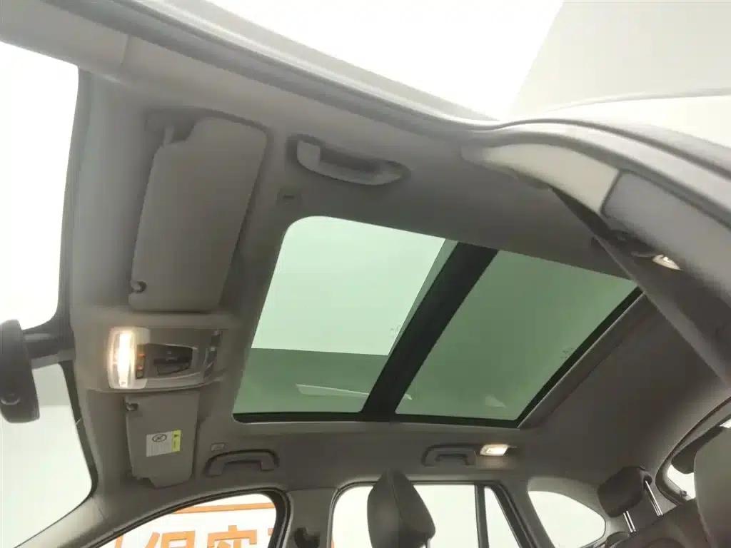 BMW X1 2018 xDrive20Li Premium — миниатюра 14