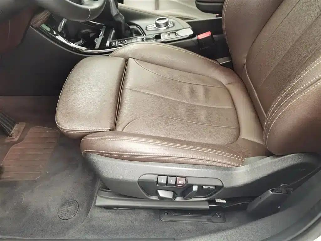 BMW X1 2018 xDrive20Li Premium — миниатюра 20