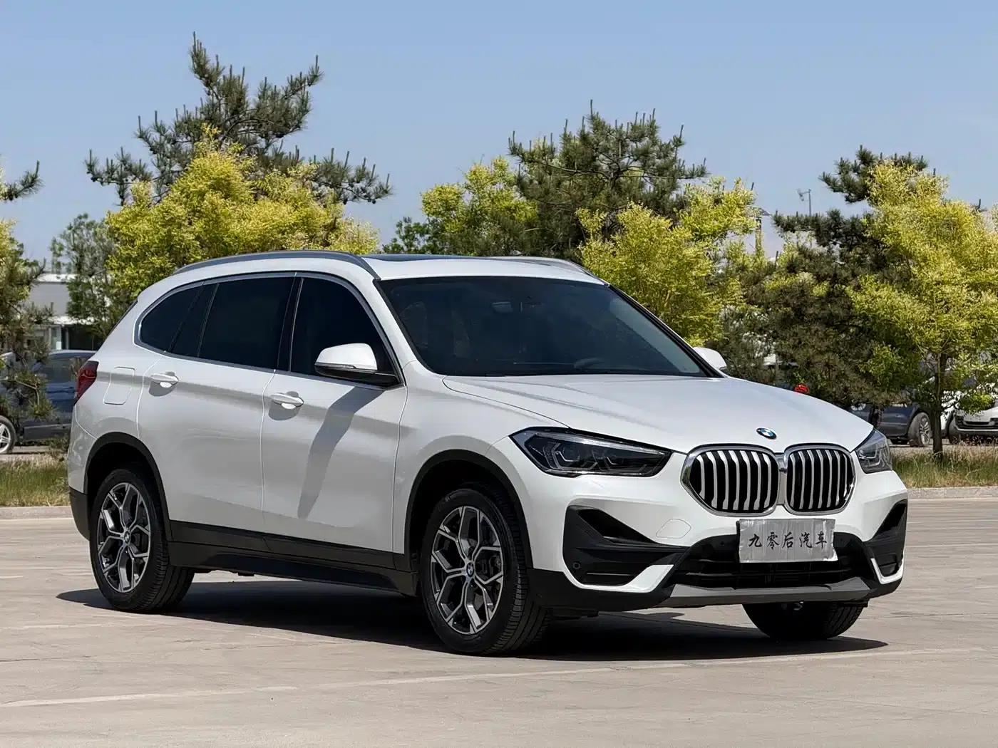 BMW X1 2022 sDrive25Li Leading Edition — миниатюра 3