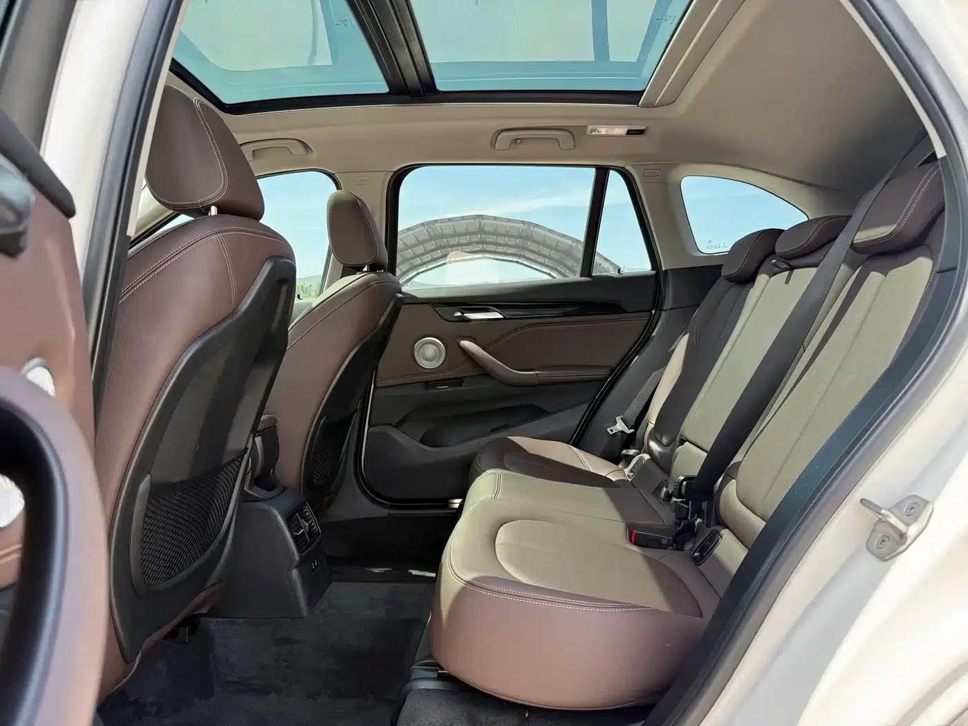 BMW X1 2022 sDrive25Li Leading Edition — миниатюра 25