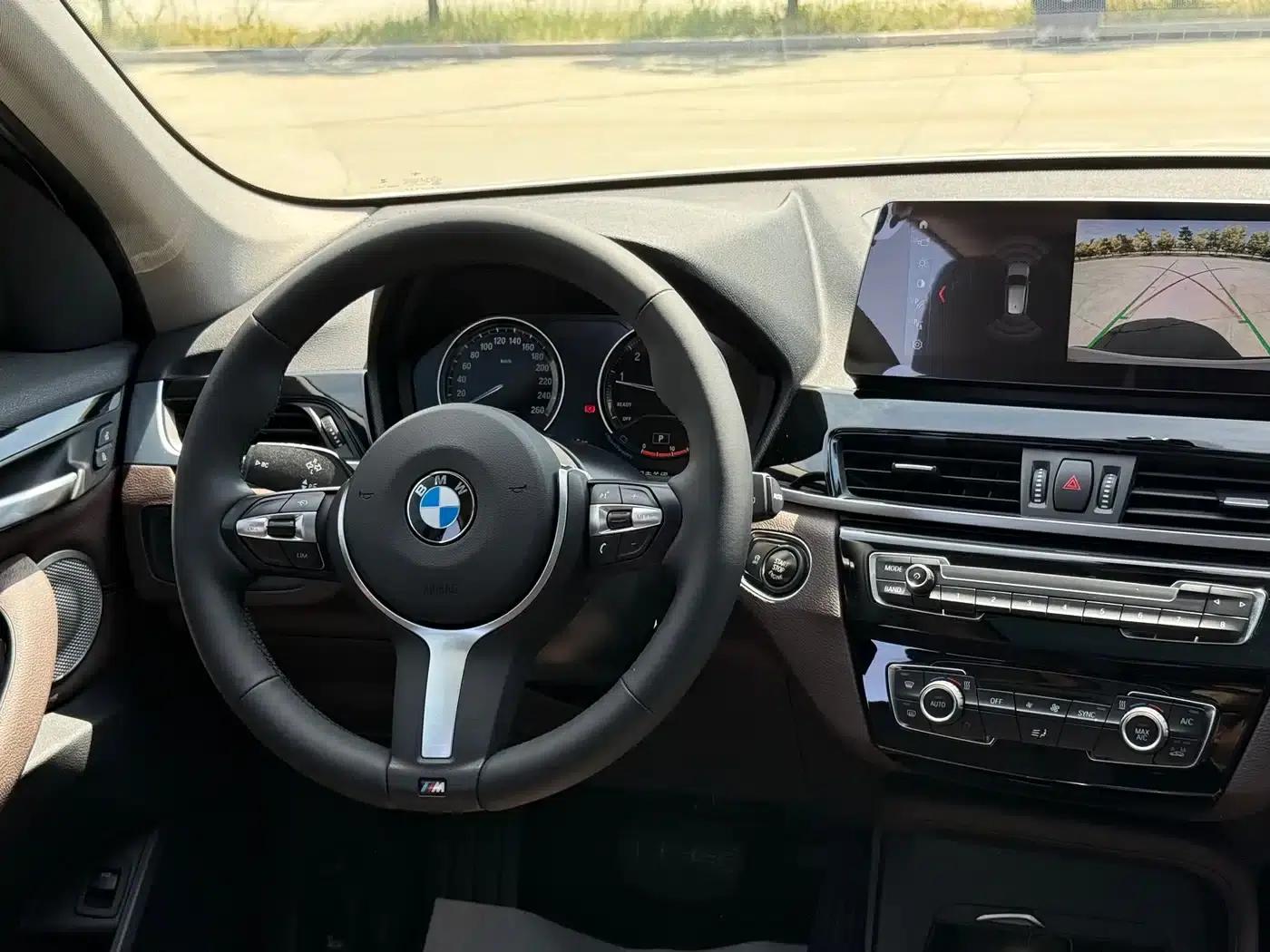 BMW X1 2022 sDrive25Li Leading Edition — миниатюра 27