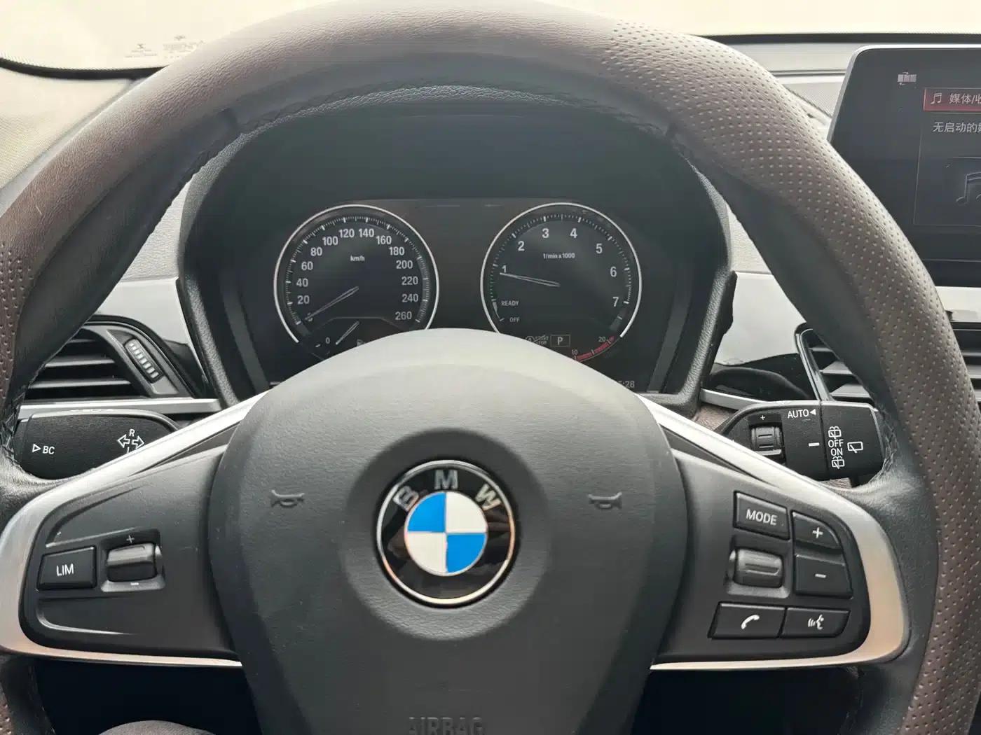 BMW X1 2021 sDrive20Li Fashion Edition — миниатюра 16