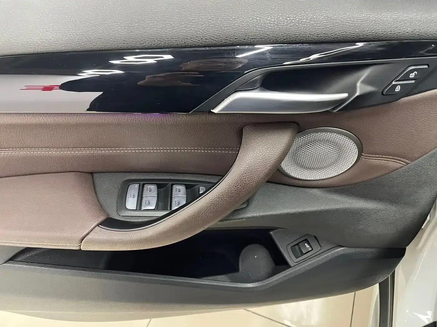 BMW X1 2022 sDrive20Li Fashion Edition — миниатюра 17