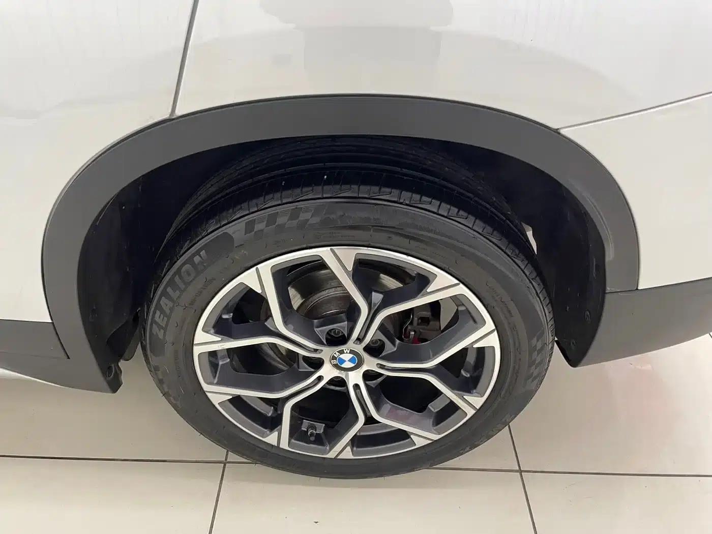 BMW X1 2022 sDrive20Li Fashion Edition — миниатюра 22