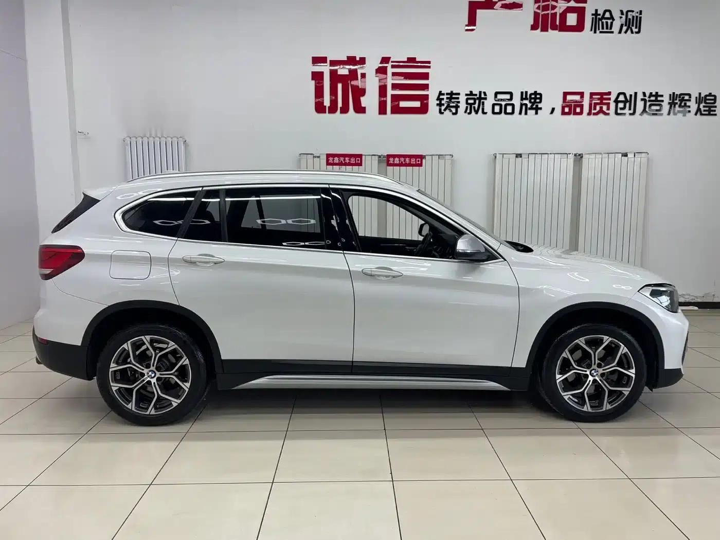BMW X1 2022 sDrive20Li Fashion Edition — миниатюра 4