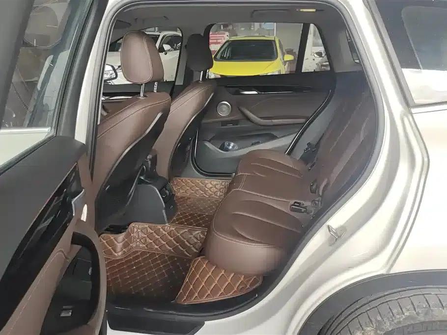 BMW X1 2021 Facelift sDrive20Li Premium — миниатюра 11