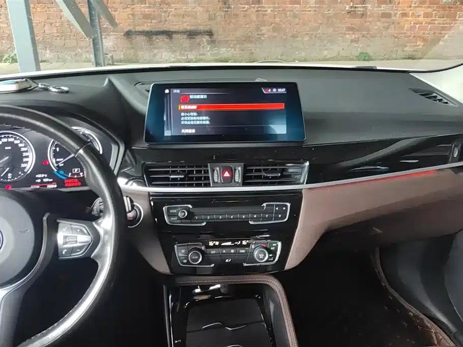 BMW X1 2021 Facelift sDrive20Li Premium — миниатюра 13