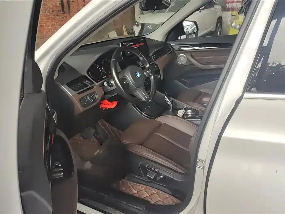 BMW X1 2021 Facelift sDrive20Li Premium — миниатюра 9