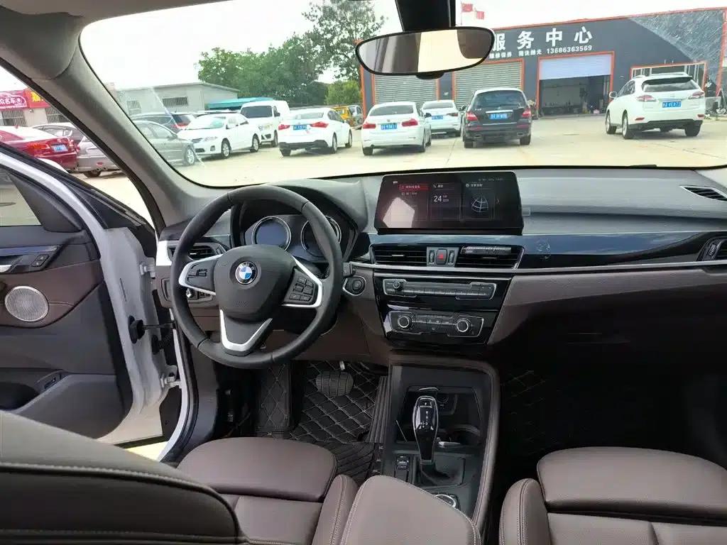 BMW X1 2022 sDrive20Li Fashion Edition — миниатюра 2