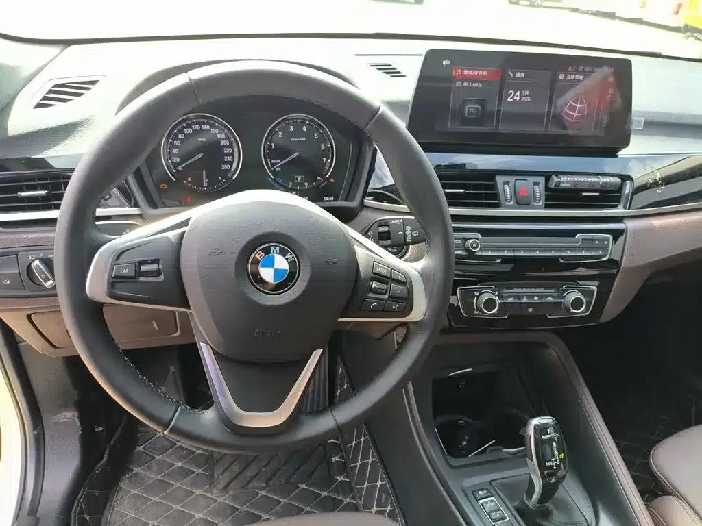 BMW X1 2022 sDrive20Li Fashion Edition — миниатюра 3