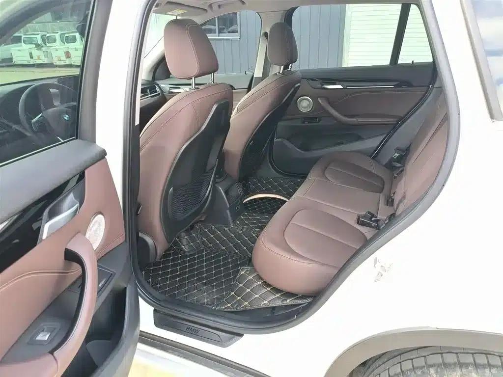 BMW X1 2022 sDrive20Li Fashion Edition — миниатюра 8