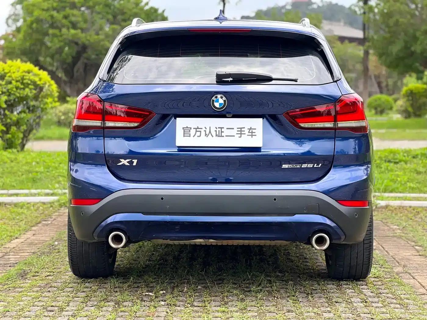 BMW X1 2020 sDrive25Li Leading Edition — миниатюра 6