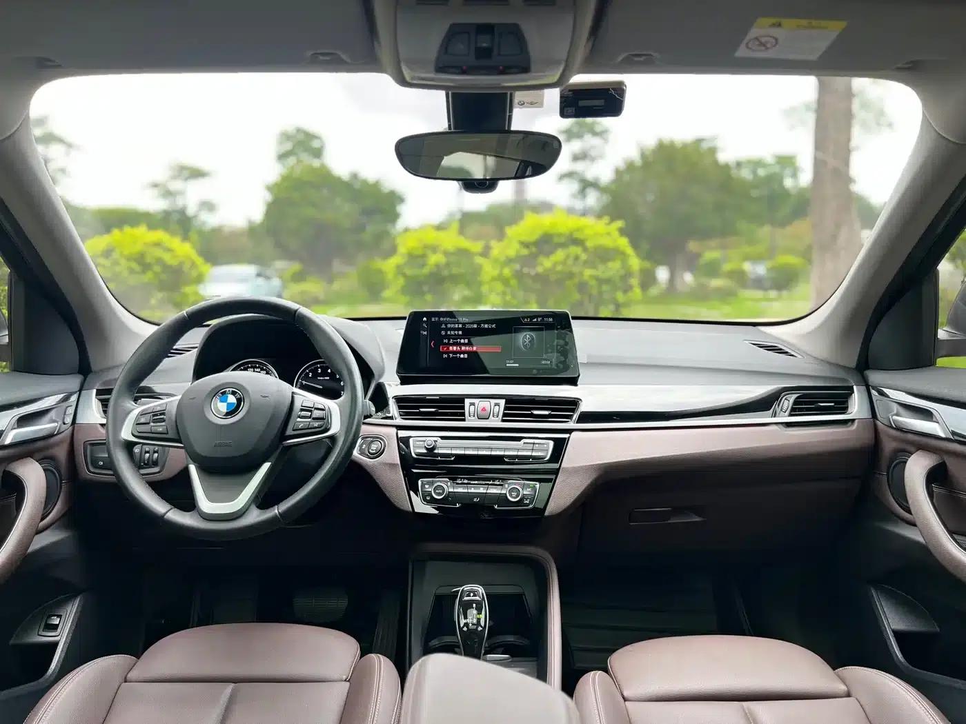 BMW X1 2020 sDrive25Li Leading Edition — миниатюра 10