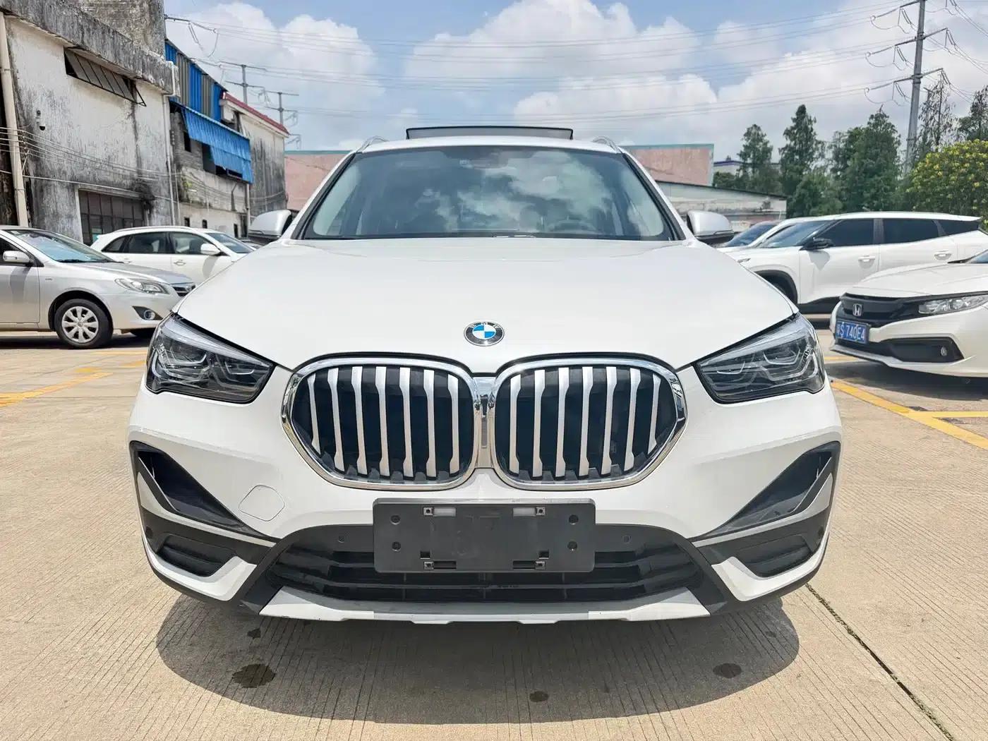 BMW X1 2022 sDrive20Li Premium — миниатюра 2