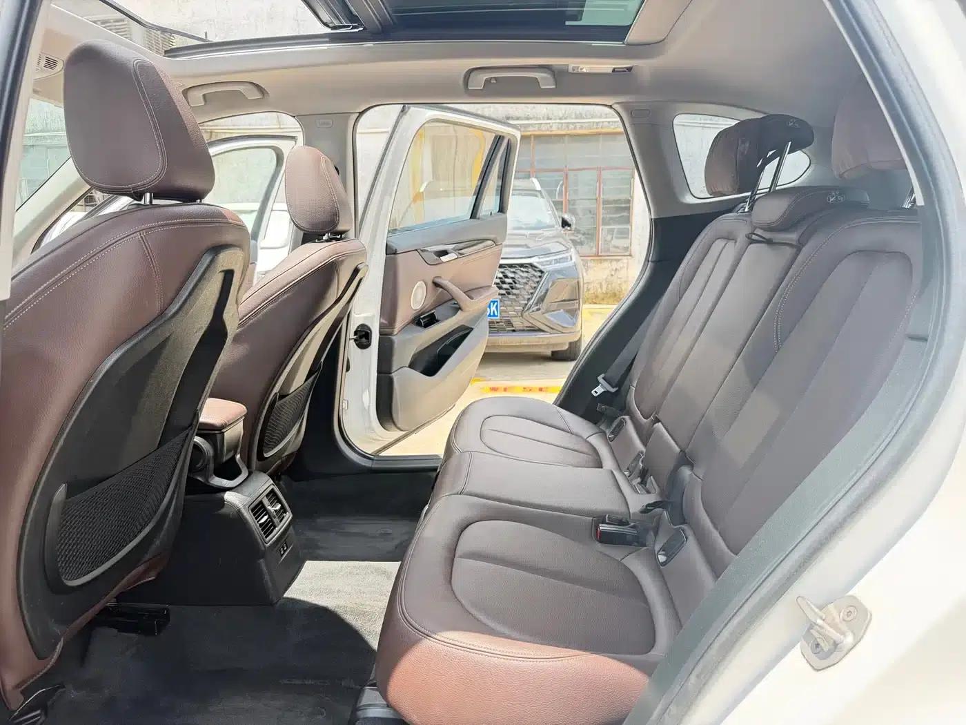 BMW X1 2022 sDrive20Li Premium — миниатюра 12