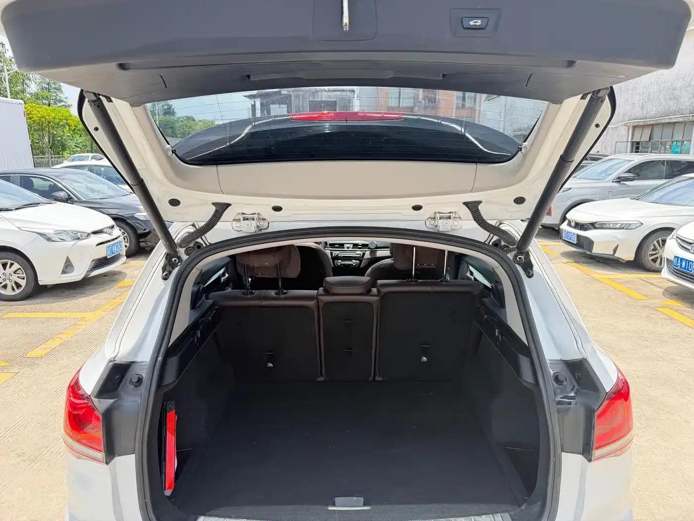 BMW X1 2022 sDrive20Li Premium — миниатюра 9