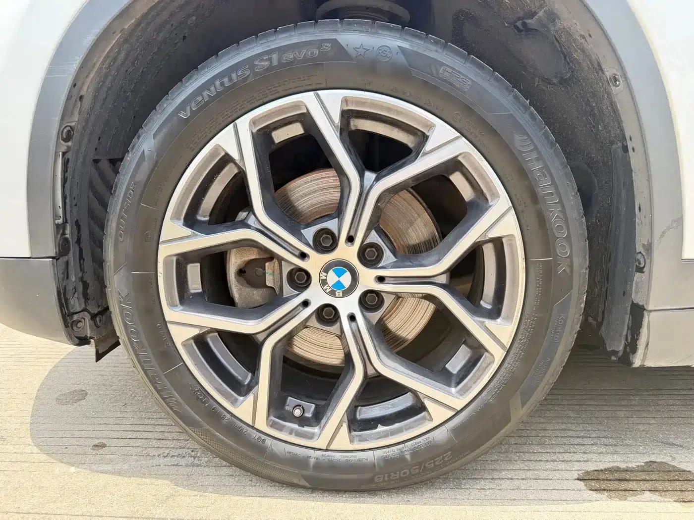 BMW X1 2022 sDrive20Li Premium — миниатюра 10