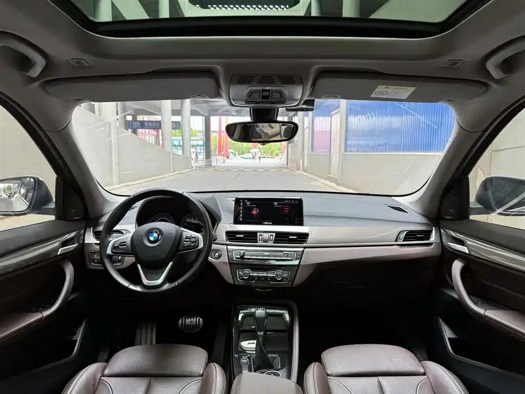 BMW X1 2019 sDrive18Li Premium — миниатюра 11