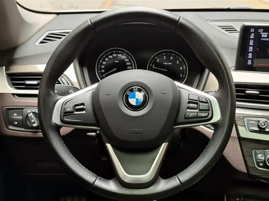 BMW X1 2019 sDrive18Li Premium — миниатюра 12