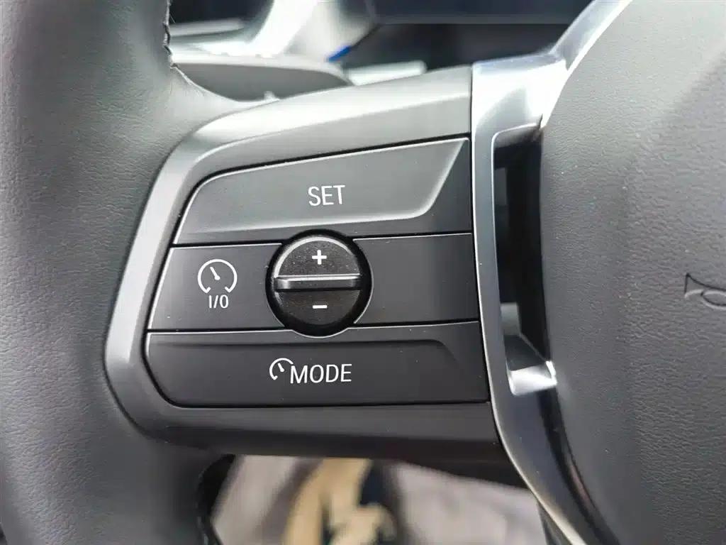 2023 BMW X1 sDrive25Li X Design Package — миниатюра 31