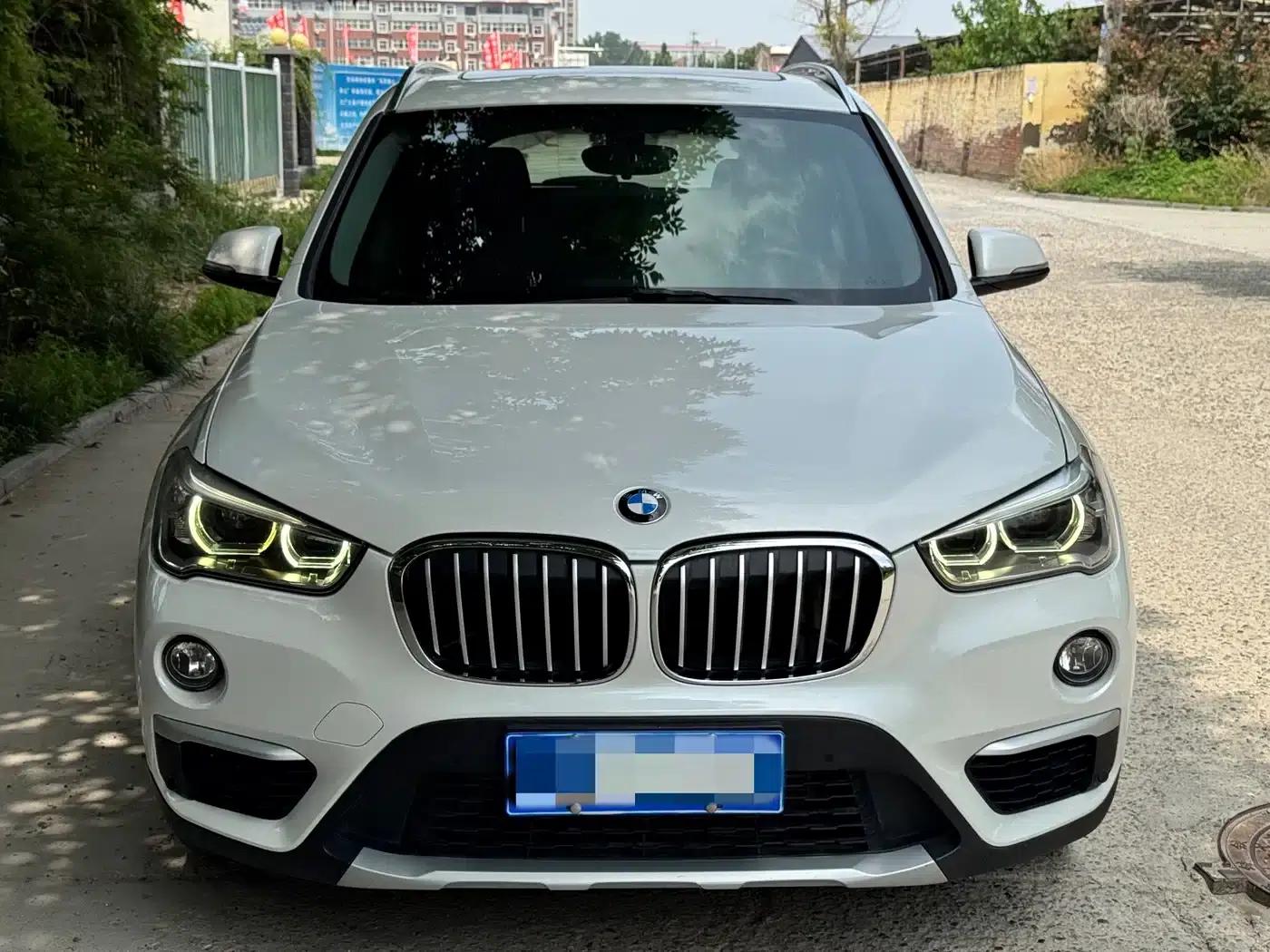 BMW X1 2016 sDrive20Li Luxury — миниатюра 5