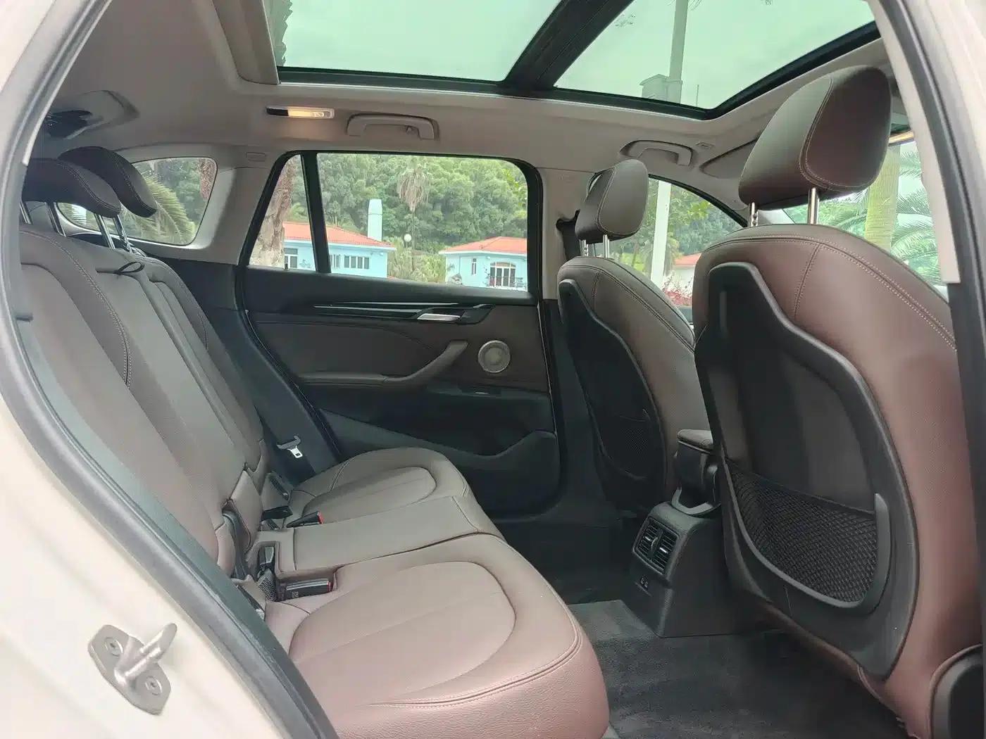 BMW X1 2022 sDrive25Li Leading Edition — миниатюра 14
