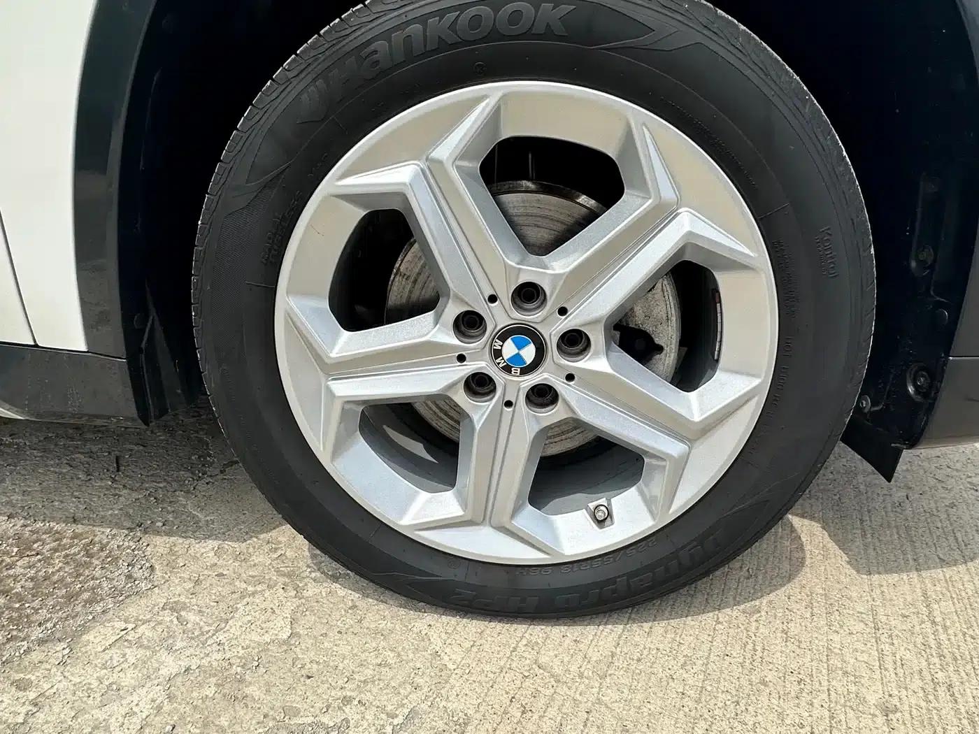 2023 BMW X1 sDrive20Li X Design Package — миниатюра 20