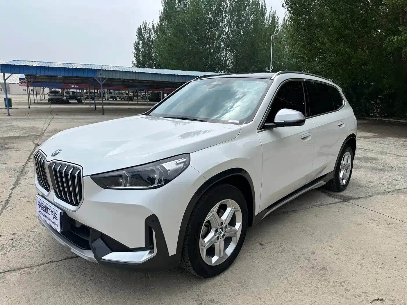 2023 BMW X1 sDrive20Li X Design Package — миниатюра 3