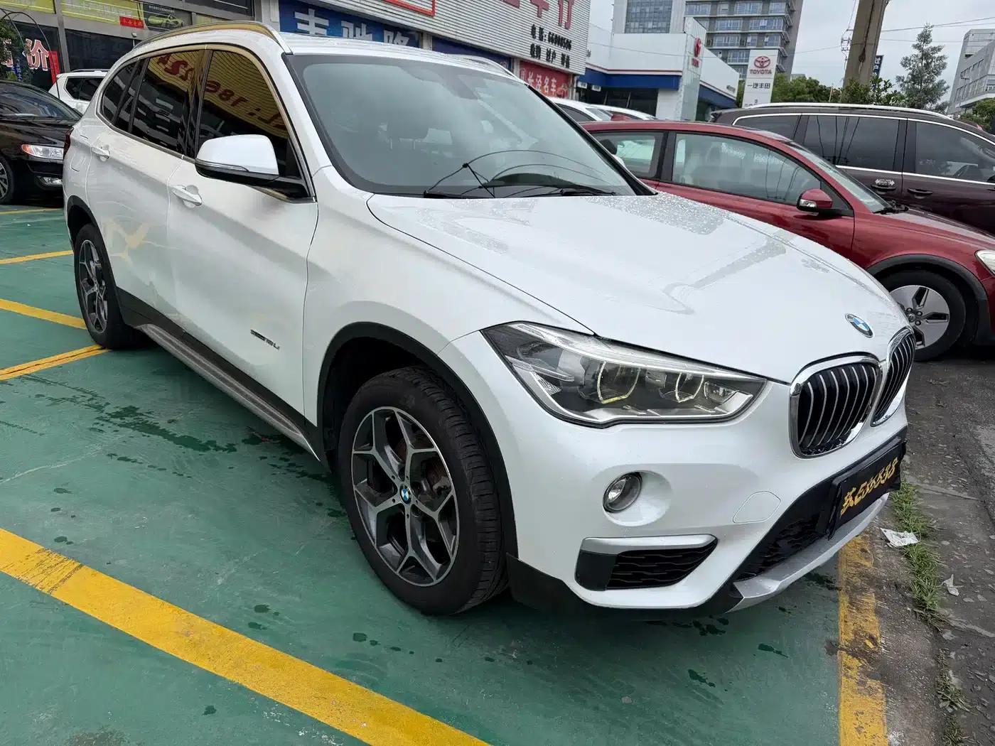 BMW X1 2018 sDrive18Li Premium — миниатюра 3
